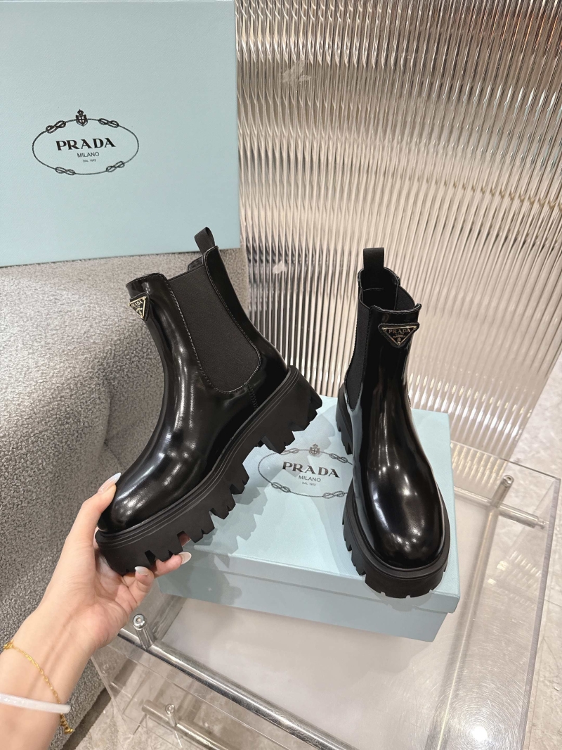 Pra*a boots
